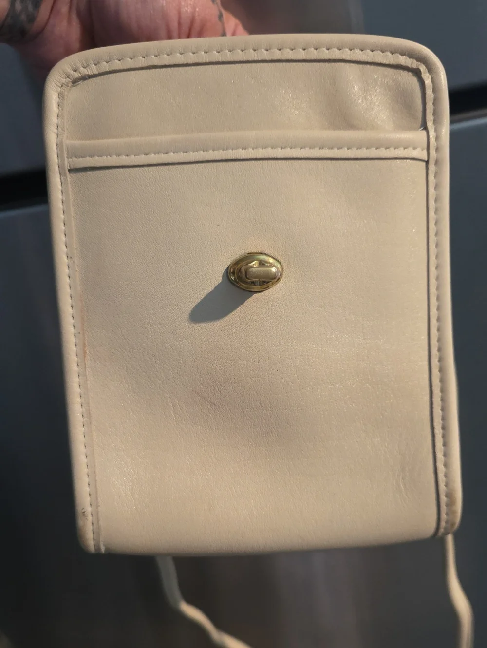 Vintage Coach "Scooter" Bag, designated as style #9893 - Picture 4 of 16